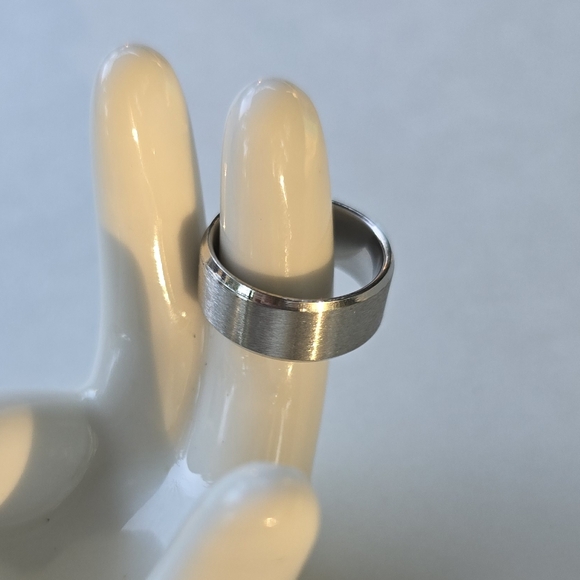 ⚒️ Stainless Steel Matte Wide Ring - Picture 4 of 6